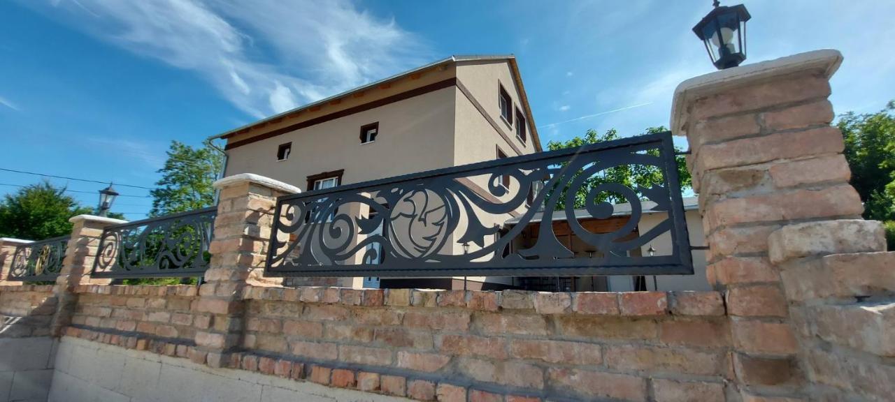 Villa VértesKacsa Vértesacsa Esterno foto