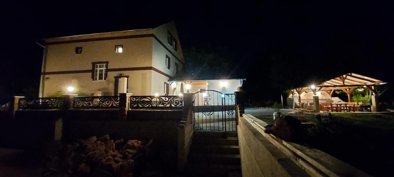Villa VértesKacsa Vértesacsa Esterno foto